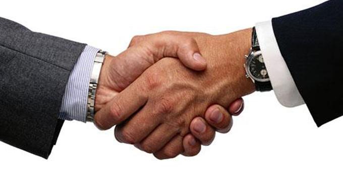 Hand shake 3.jpg